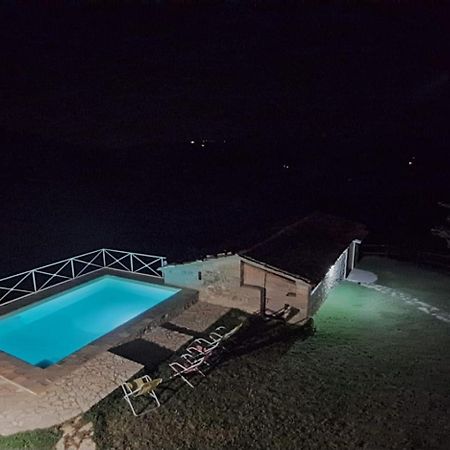 Casale Al Lago Con Piscina E Sauna Corbara (Umbria) Exterior foto