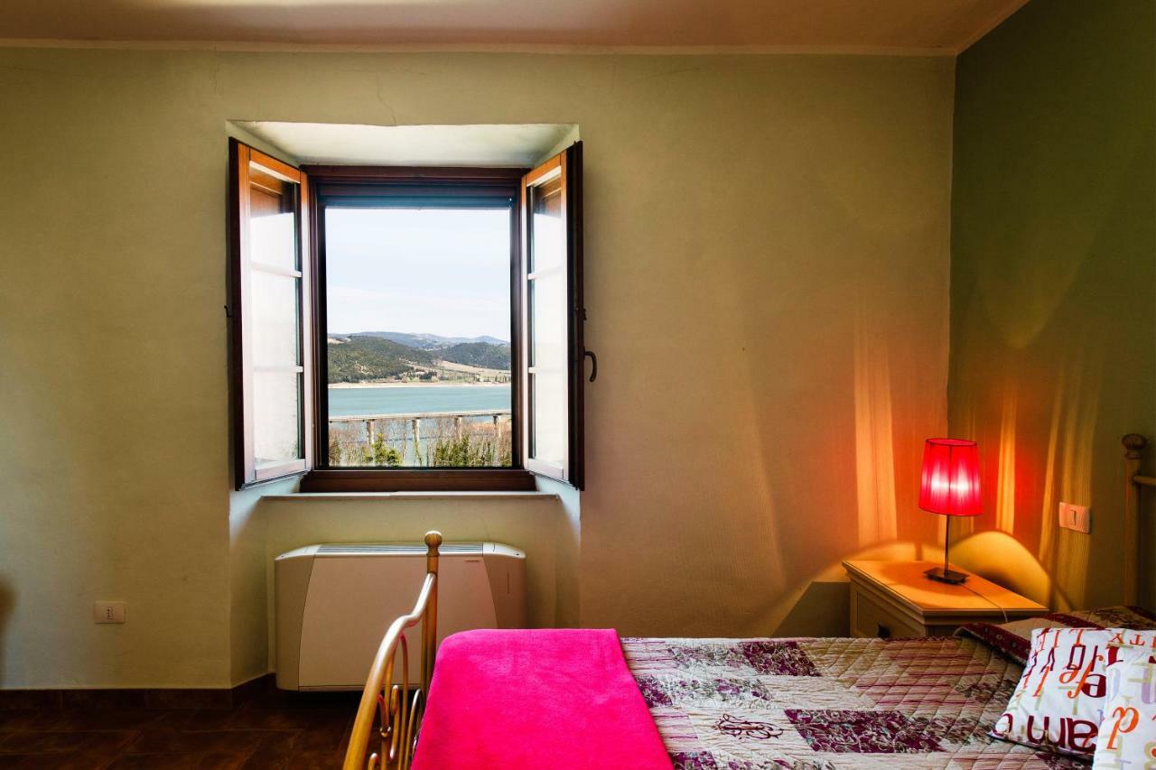 Casale Al Lago Con Piscina E Sauna Corbara (Umbria) Exterior foto
